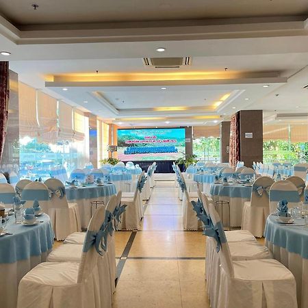 Dakruco Hotel Buon Ma Thuot Exterior foto