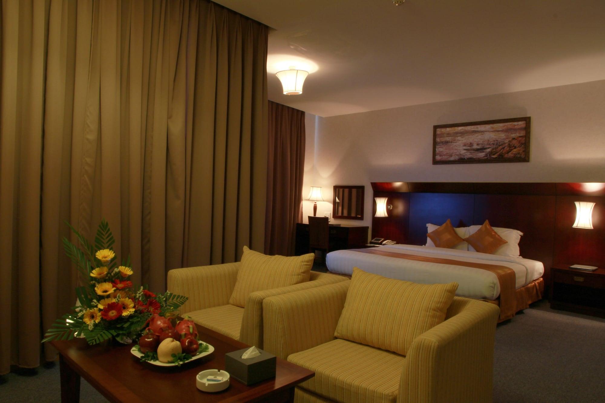 Dakruco Hotel Buon Ma Thuot Exterior foto