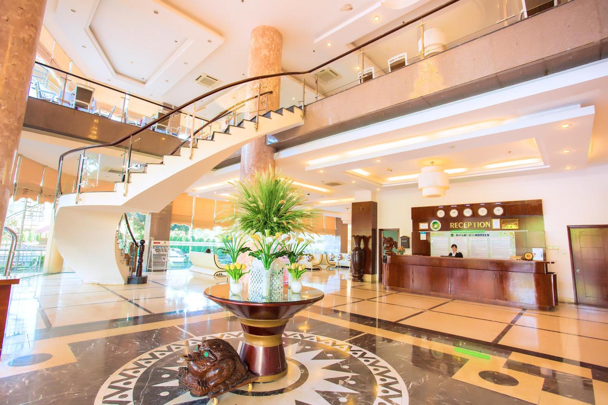 Dakruco Hotel Buon Ma Thuot Exterior foto