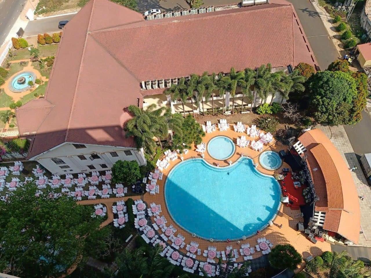 Dakruco Hotel Buon Ma Thuot Exterior foto