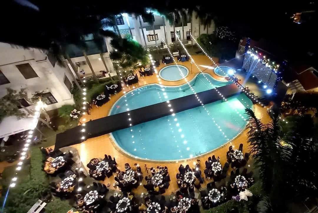 Dakruco Hotel Buon Ma Thuot Exterior foto